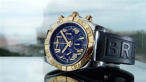 breitling gold uhr|breitling horloge met wijzerplaat.